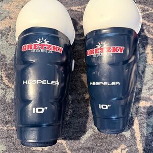 Gretzky Basix Hespeler 10" Navy and White Hockey Shin Guards